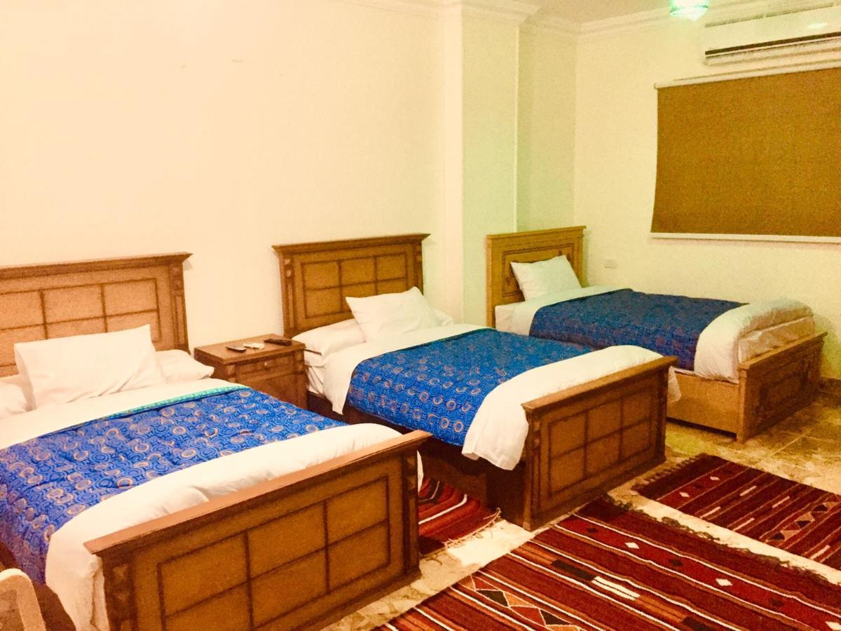 Inn The Farm - & Horse Riding *